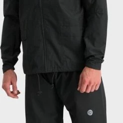 AGU Original Regenpak Essential - Zwart - XL - Dames & Heren - Waterdicht & Ademend 43 AGU Original Regenpak Essential - Zwart - XL - Dames & Heren - Waterdicht & Ademend -Windgoo Shop 276x840 2