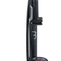 BBB Cycling AirWave Fietspomp Met Drukmeter - Fiets Pomp Racefiets En Mountainbike - Voetpomp Fiets 9 Bar - Zwart - BFP-20