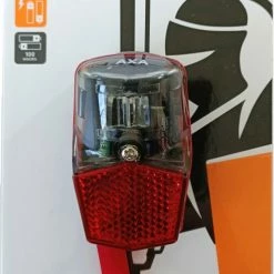 AXA Run Compact - Fiets Achterlicht - LED Fietsverlichting Op Batterij - Spatbord Montage Rood -Windgoo Shop 492x840 1