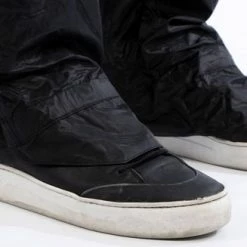 Ralka Regenbroek - Senior - Zwart - XL 18 Ralka Regenbroek - Senior - Zwart - XL -Windgoo Shop 550x327 5