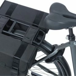Basil Tour Dubbele Fietstas - 28 Liter - Zwart 14 Basil Tour Dubbele Fietstas - 28 Liter - Zwart -Windgoo Shop 550x328 4