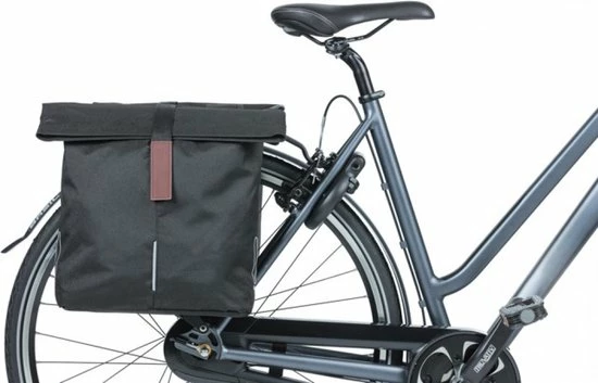 Basil City Dubbele Fietstas - Zwart - 32 Liter 11 Basil City Dubbele Fietstas - Zwart - 32 Liter - Afbeelding 11