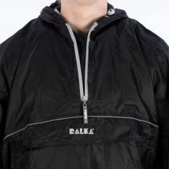 Ralka Poncho - Zwart - Volwassenen 26 Ralka Poncho - Zwart - Volwassenen -Windgoo Shop 550x355 5