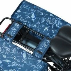 Basil Wanderlust Dubbele Fietstas - Blauw - 35 Liter -Windgoo Shop 550x358 7