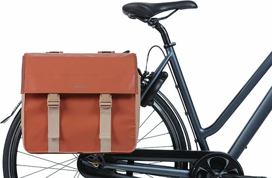 Basil Urban Load Dubbele Fietstas - 48-53 Liter - Terrarood 6 Basil Urban Load Dubbele Fietstas - 48-53 Liter - Terrarood - Afbeelding 6