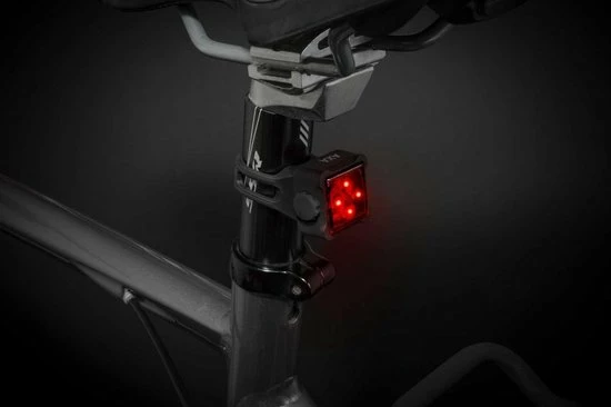 AXA - Niteline 11 - LED Fietsverlichting - Fietslampjes Voor En Achter - Batterij 5 AXA - Niteline 11 - LED Fietsverlichting - Fietslampjes Voor En Achter - Batterij - Afbeelding 5