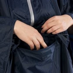 Ralka Poncho - Blauw - Volwassenen -Windgoo Shop 550x366 6