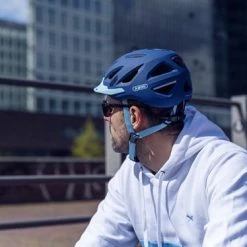 ABUS Urban-I 3.0 Fietshelm - Maat M (52-58 Cm) - Glacier Blue -Windgoo Shop 550x367 14