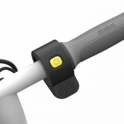 Ninebot By Segway EKickScooter Zing C10 - E-step - Actieradius: 10km - Snelheid: 16km/h - Officieel Benelux Model 21 Ninebot By Segway EKickScooter Zing C10 - E-step - Actieradius: 10km - Snelheid: 16km/h - Officieel Benelux Model -Windgoo Shop 550x372 1