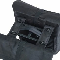 Basil City Dubbele Fietstas MIK - 28-32 Liter- Zwart -Windgoo Shop 550x390 6