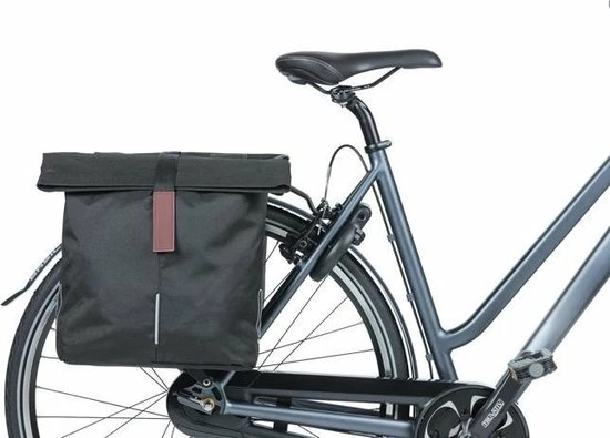 Basil City Dubbele Fietstas - Zwart - 32 Liter 7 Basil City Dubbele Fietstas - Zwart - 32 Liter - Afbeelding 7