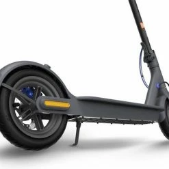 Xiaomi Mi Electric Scooter 3 - Zwart -Windgoo Shop 550x443 5