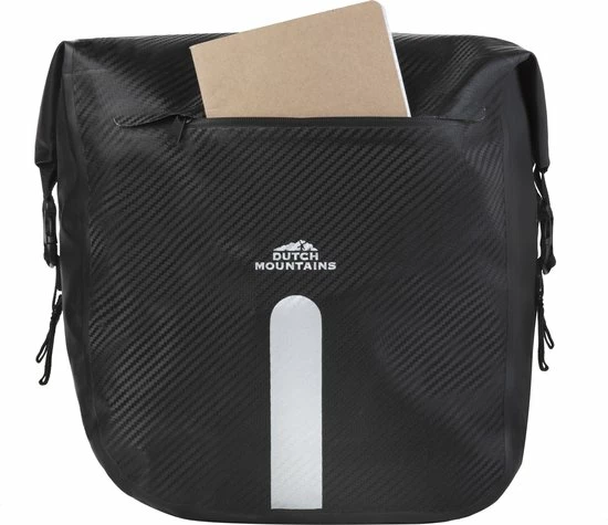 Dutch Mountains Dubbele Fietstas 46 Ltr | 100% Waterdichte Fietstas | Rolltop Sluiting | Reflectoren | Zwart 7 Dutch Mountains Dubbele Fietstas 46 Ltr | 100% Waterdichte Fietstas | Rolltop Sluiting | Reflectoren | Zwart - Afbeelding 7