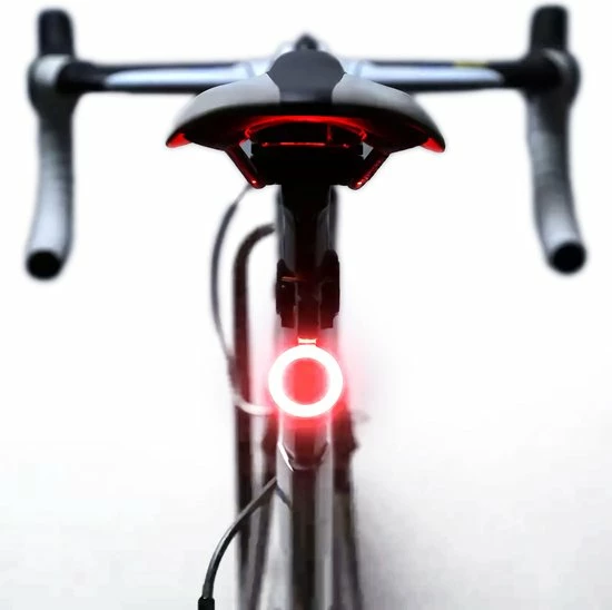 DesoMax Fietslicht Achterlicht LED USB Oplaadbaar Helder Rond - Achterlicht Voor Racefiets En MTB Herkenningslicht 9 DesoMax Fietslicht Achterlicht LED USB Oplaadbaar Helder Rond - Achterlicht Voor Racefiets En MTB Herkenningslicht - Afbeelding 9