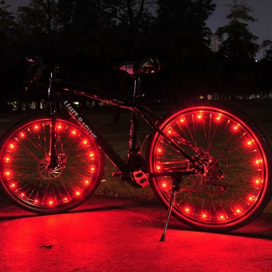 BOTC Wielverlichting Fiets - 20 Holders - Spaakverlichting LED - Lichtsnoer Fietswiel - Fiets Wiel Licht - 20 Leds - 220CM - Rood 6 BOTC Wielverlichting Fiets - 20 Holders - Spaakverlichting LED - Lichtsnoer Fietswiel - Fiets Wiel Licht - 20 Leds - 220CM - Rood - Afbeelding 6