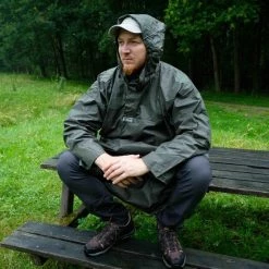 LOWLAND OUTDOOR Wandelponcho - 100% Waterdicht (10.000mm) - Ademend (8.000g/M ) PFAS Vrij! -Windgoo Shop 550x550 1145