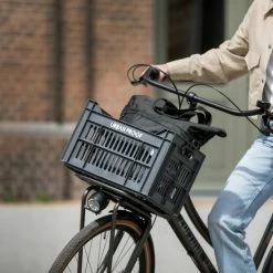Urban Proof - Fietskrat - 30 L - Zwart 24 Urban Proof - Fietskrat - 30 L - Zwart -Windgoo Shop 550x550 35