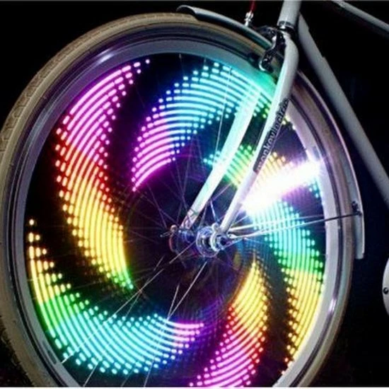 Benson Spaakverlichting - Fietswiel Verlichting - LED - Spaken - Kliksysteem - 30 Kleurinstellingen - Wiel 1 Benson Spaakverlichting - Fietswiel Verlichting - LED - Spaken - Kliksysteem - 30 Kleurinstellingen - Wiel
