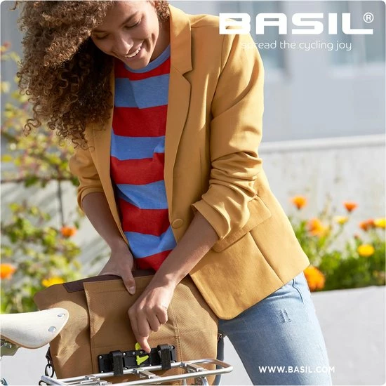 Basil City Fietsshopper - Enkele Fietstas - Camel Bruin - 16 Liter 14 Basil City Fietsshopper - Enkele Fietstas - Camel Bruin - 16 Liter - Afbeelding 14