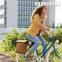 Basil City Fietsshopper - Enkele Fietstas - Camel Bruin - 16 Liter 35 Basil City Fietsshopper - Enkele Fietstas - Camel Bruin - 16 Liter -Windgoo Shop 550x550 967