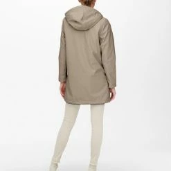 ONLY ONLSALLY RAINCOAT OTW Dames Jas - Maat L 5 ONLY ONLSALLY RAINCOAT OTW Dames Jas - Maat L -Windgoo Shop 550x733 2