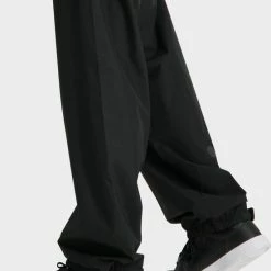 AGU GO Regenpak Essential Unisex - Rood - M - Dames & Heren - Waterdicht & Ademend -Windgoo Shop 550x754 2