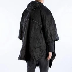 Ralka Poncho - Zwart - Volwassenen 19 Ralka Poncho - Zwart - Volwassenen -Windgoo Shop 550x801 1